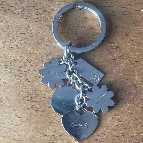 COACH Vintage Pink Heat Daisy Keychain Fob Purse Charm - Picture 3 of 3